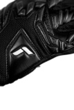 Reusch Attrakt Infinity NC Junior 5572725 7700 black 4
